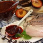 ДОМАШНИЕ ЗАГОТОВКИ СОУСОВ ИЗ СЛИВ К МЯСУ
на второе