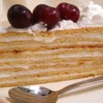 ТВОРОЖНО-СМЕТАННЫЙ ТОРТИК
— десерты