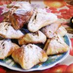 Восточные слойки с шампанским и орехами — выпечка