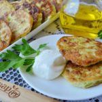 Быстрые оладьи из кабачков — закуски