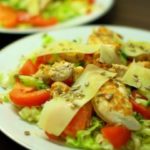 Теплый салат с курицей — салаты