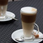 ГОТОВИМ ЛАТТЕ У СЕБЯ НА КУХНЕ (+ВИДЕО) — видео