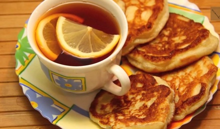 ОЛАДЬИ ДРОЖЖЕВЫЕ — видео