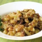 Картошка с тушенкой в мультиварке — Вторые блюда