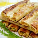Жареные трубочки из лаваша с сырной начинкой — закуски