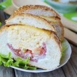 Булочки, фаршированные омлетом — закуски