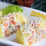 Салат-рулет «Мимоза» на Новый год 2020 — салаты