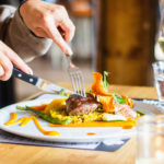 Как есть меньше и наедаться быстрее? 7 лайфхаков — диеты