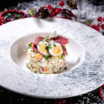 Оливье с лангустинами или с уткой? 5 рецептов, которыми ты всех поразишь!