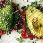 Не слишком диетично: 5 продуктов, в которых калорий больше, чем кажется — диеты