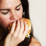 Стресс и вес. Как избавиться от «жора» на нервной почве? — диеты