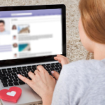 Как познакомиться с девушкой онлайн?