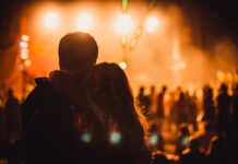 Музыка и лайвсеты: современная форма живого звучания